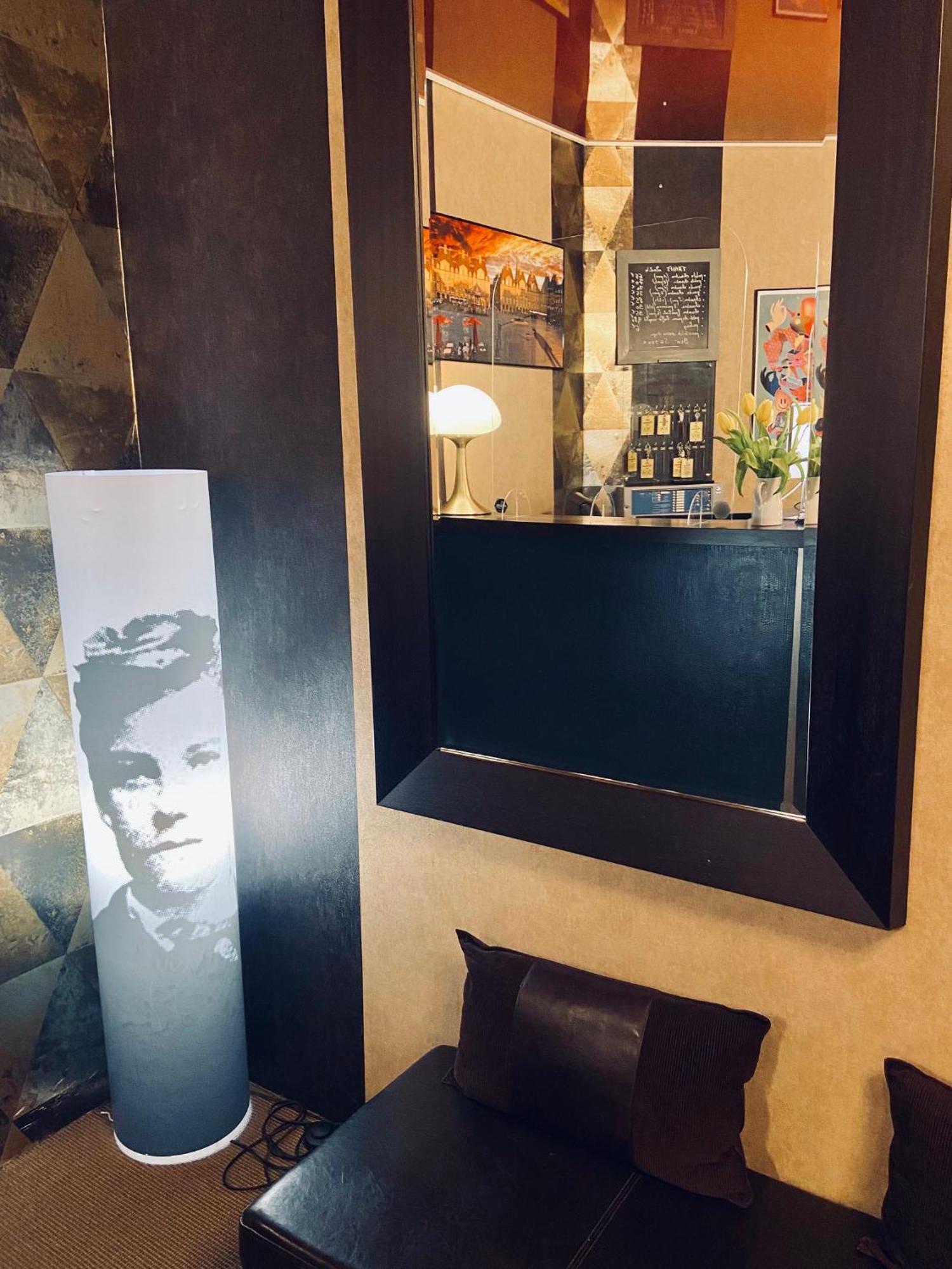 Hotel Le Pelican Charleville-Mézières Екстериор снимка