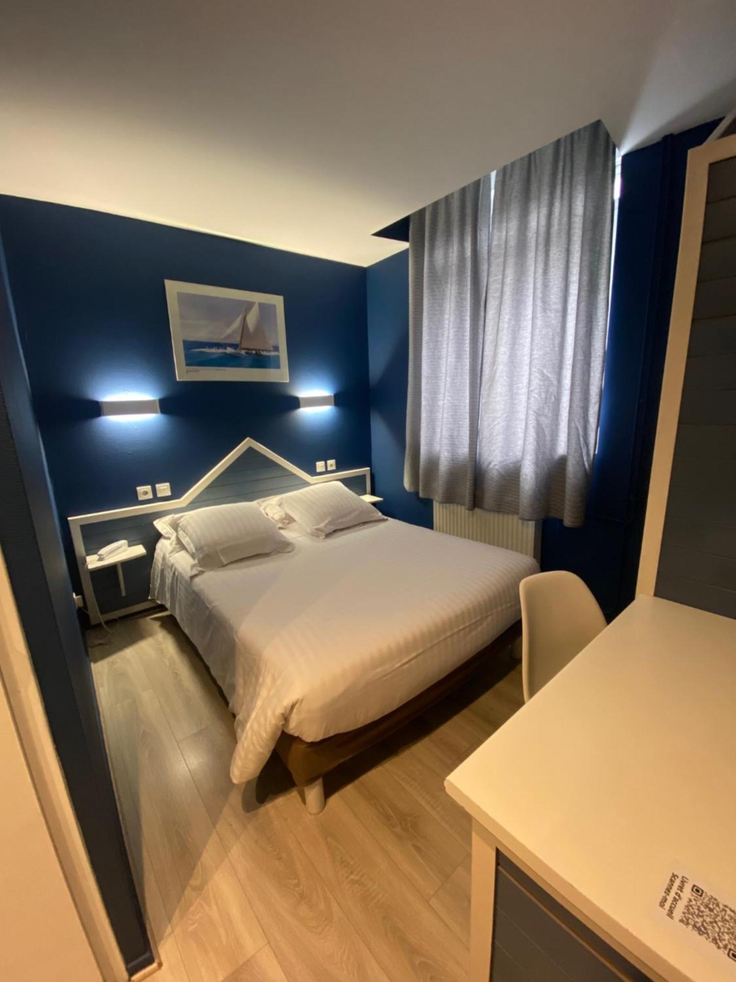 Hotel Le Pelican Charleville-Mézières Екстериор снимка